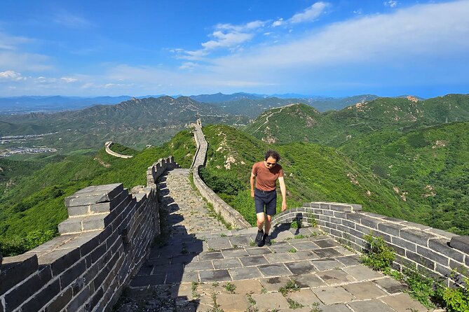BusDa-Ancient Great Wall &Badaling Great Wall Full-day Bus Tour - Who should book this Great Wall day?