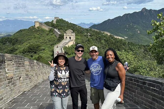 Busda-Mutianyu Great Wall&Dingling Tomb Full-Day Bus/Private Tour - What the guides add to the day