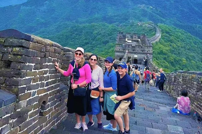 BusDa-Private Mutianyu Great Wall Trip with English Guide - The $23 price and what it really covers