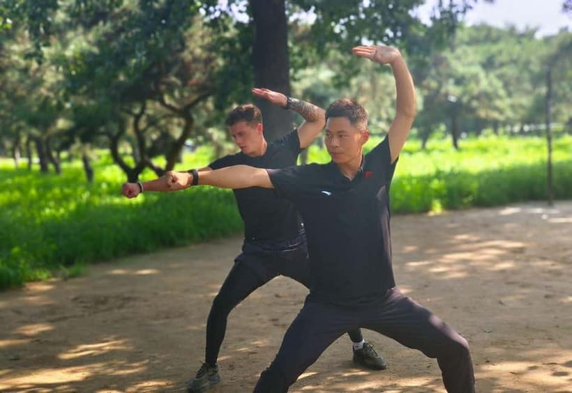 Chinese Kung Fu Experience Class in Beijing - Joint-locking and self-defense techniques