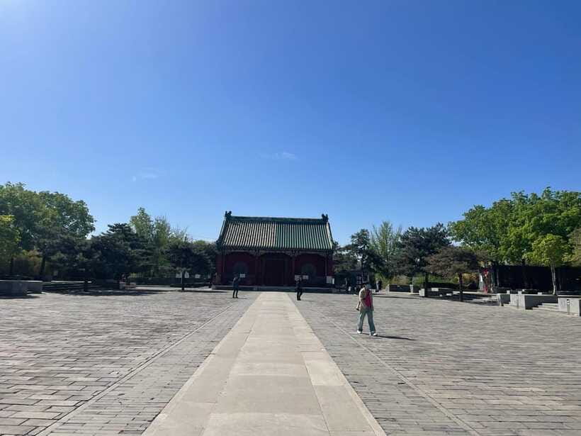 Chinese Kungfu class in old temple beside Forbidden Ci - Who should book this experience