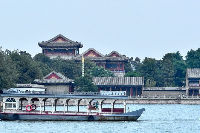 Exclusive Mutianyu Great Wall and Summer Palace Private Day Tour - Why Mutianyu makes a better first wall visit