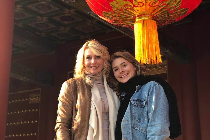 Forbidden City Private Walking Tour with Optional Sights - Getting around like a local