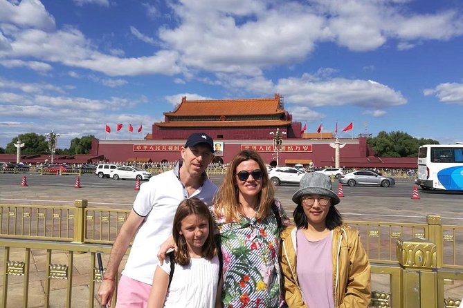 Forbidden City Ticket and Private Tour - The guides are the heart of the experience