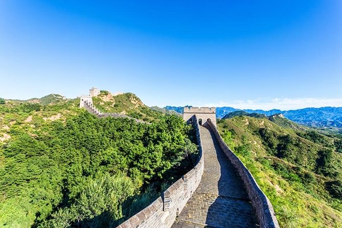 Half-Day Private Tour to Mutianyu Great Wall Including Toboggan - Reaching the wall by cable car