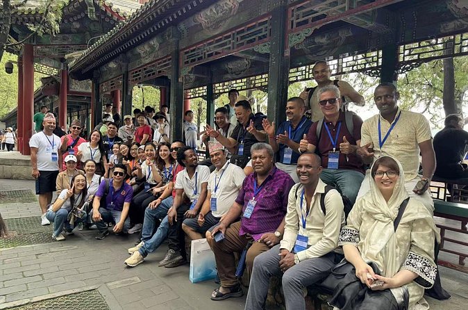 Half Day Tour of Beijing's Summer Palace with Guide and Driver - What two hours inside the palace really gives you