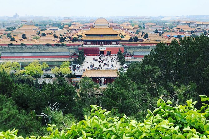 Jingshan Park Tour - The Jingshan climb and Forbidden City viewpoint