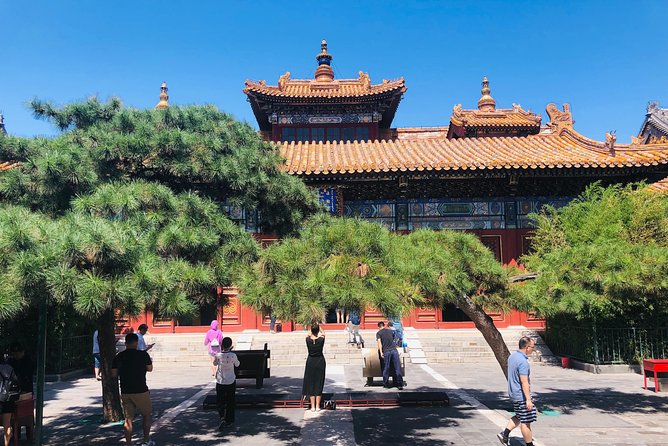 Lama Temple, Hutong and Silk & Pearl Market Private Day Tour - How the private format changes the day