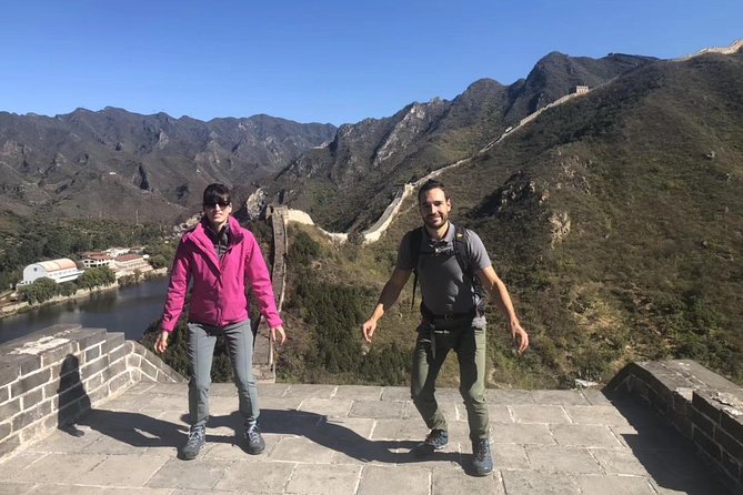 Layover Private Tour to Mutianyu Great Wall from Capital Airport ( PEK) - Optional Chinese lunch near Mutianyu