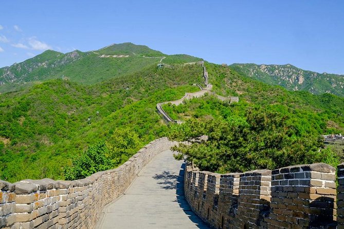 Licensed Private Taxi To MuTianYu Great Wall with Exclusive Gift - Booking, weather, and cancellation details