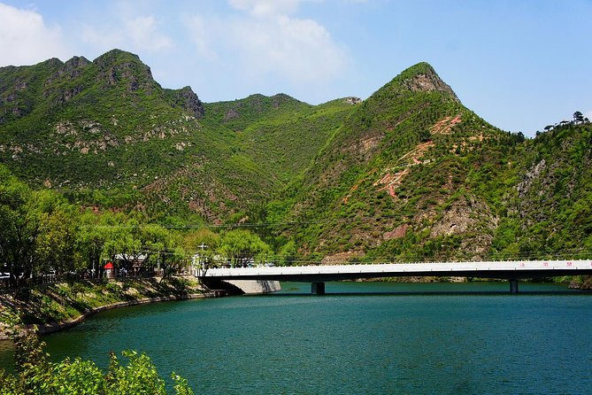 Longqing Gorge Self-Guide Trip with Private English Speaking Driver - Arriving at Longqing Dam