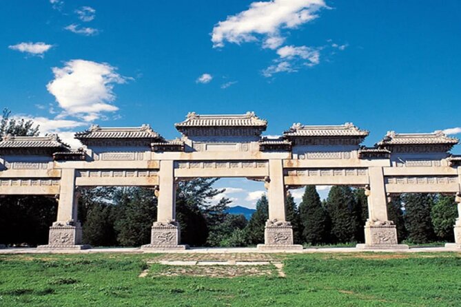 Ming Tombs Entrance Ticket with Optional Guided &Transfer Service - Choosing entry only, a guide, or private transport