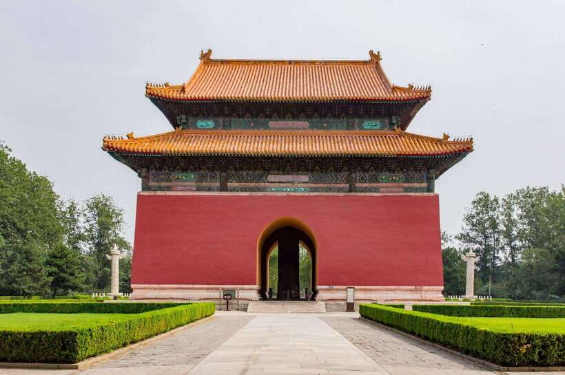 Ming Tombs Private Tour: Sacred Road, Dingling and Changling - The Olympic Stadium photo stop