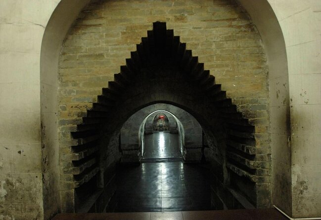 Ming Tombs Sacred Way & Underground Palace & Water Wall P Tour - Key points at a glance