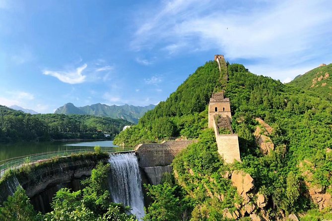 Mutianyu and Huanghuacheng Great Wall Private Tour with English Speaking Driver - The driver makes or breaks a private day
