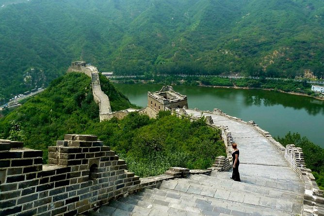Mutianyu and Huanghuacheng Great Wall Private Tour with English Speaking Driver - The 8am hotel pickup and drive to Mutianyu
