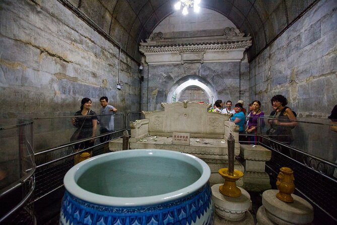 Mutianyu Great Wall & Ming Tombs All Inclusive Private Tour - Changling as the alternative tomb choice