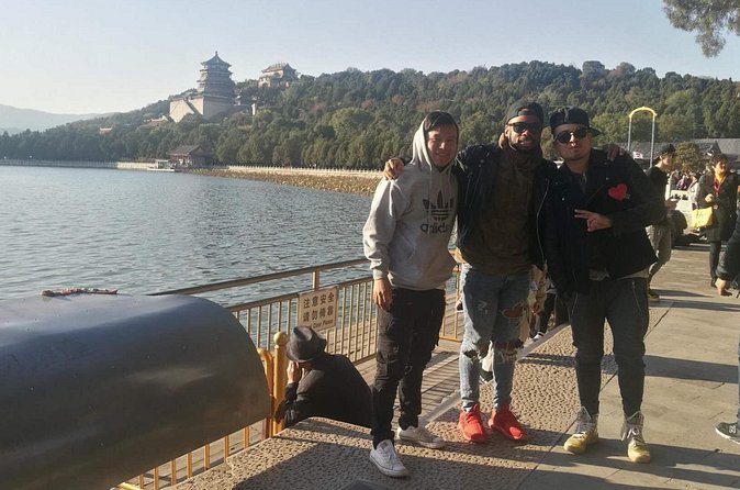 Mutianyu Great Wall & Summer Palace Private Layover Guided Tour - What the $180 price really covers