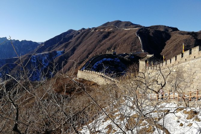 Mutianyu Great Wall Tour sedan - Airport pickup and drop-off details