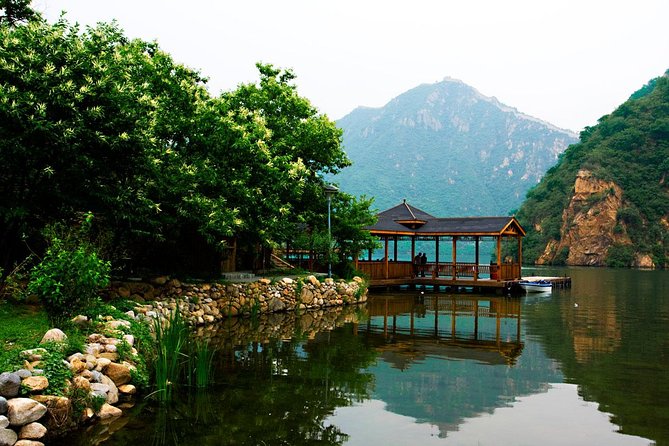 Mutianyu&Huanghuacheng Water Great Wall: Guided Tour or Transfer - What private service really adds