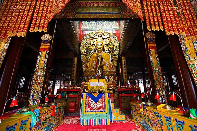 Panda House, Temple of Heaven, Lama Temple, Summer Palace & Lunch - Lama Temple: the most intimate stop of the afternoon