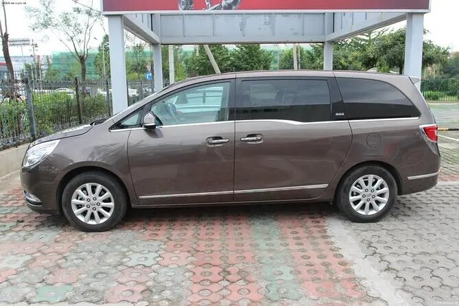 Private Arrival Transfer from Beijing Airport to Hotel - Meeting your driver after landing in Beijing