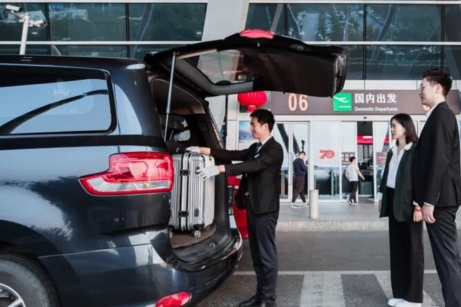 Private Arrival Transfer from Beijing Airport to Hotel - How the flight-tracking and waiting time works