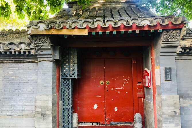 Private Beijing Hutong Walking Tour Walk with a Beijinger - Dashilan and the old lanes of Beijing