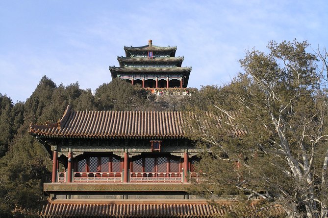 Private Beijing Jingshan Hill, Beihai, and Hutongs with Imperial Lunch/Dinner - Starting above the Forbidden City at Jingshan Hill
