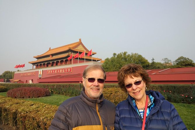 Private Day Tour to Tiananmen Square, Forbidden City and Hutong by Public Transportation - Tiananmen Square and the center of modern Beijing