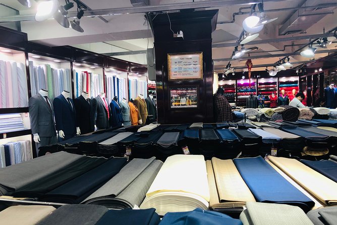 Private Full Day Beijing Shopping Tour - Silk Street: the best stop for clothing and bargaining