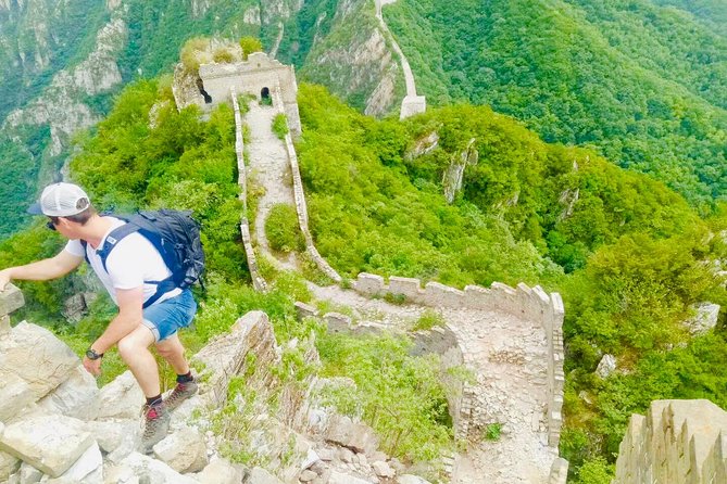 Private Full-Day Great Wall of China Hiking Tour from Jiankou to Mutianyu - The Three to Four Hour Walk Toward Mutianyu