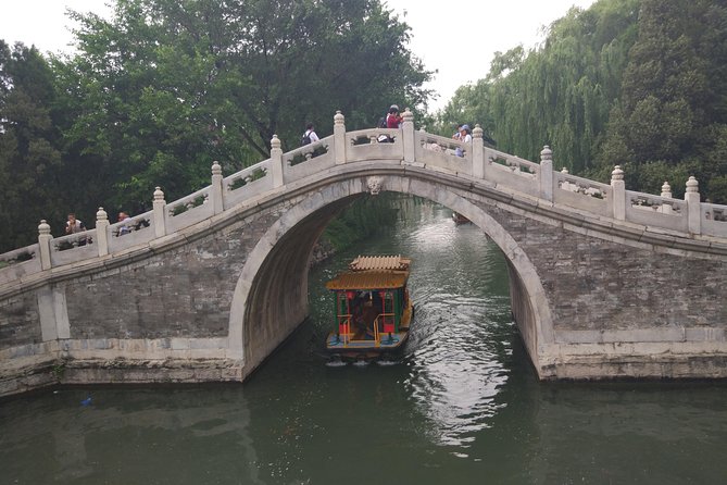 Private Half Day Tour to Beijing Panda House and Summer Palace - Why the panda stop works as a Beijing opener