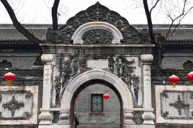 Private Hutong Tour: Prince Gong's Palace, Drum & Bell Tower - How this compares with a typical Beijing sightseeing day