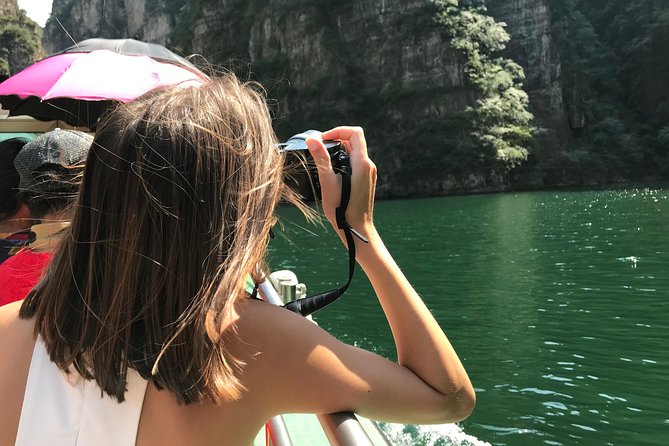 Private Longqing Gorge & Guyaju Cave Day Tour w/ Cruise Ride - What the private format is really worth