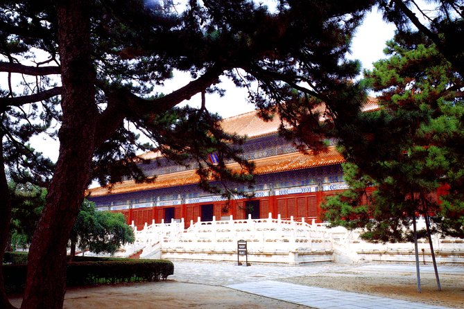 Private Mutianyu Great Wall & Ming Tombs: Transfer or Guided Tour - Mutianyu Great Wall: Time To Walk And Look Around