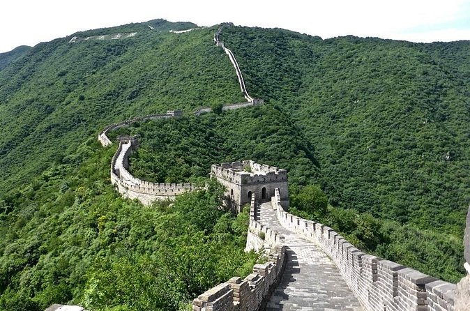 Private Mutianyu Wall Tour with English-Speaking Driver Include Entrance Ticket - Pickup From Your Hotel or Beijing Capital Airport