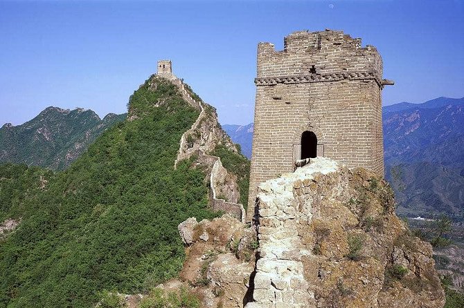Private Tour to Gubei Water Town and Simatai Great Wall with Cable Car and Lunch - Gubei Water Town: attractive, planned, and easy to explore