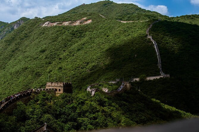 Private Tour to Mutianyu or Jinshanling Great Wall with Options - Choosing between Mutianyu and Jinshanling