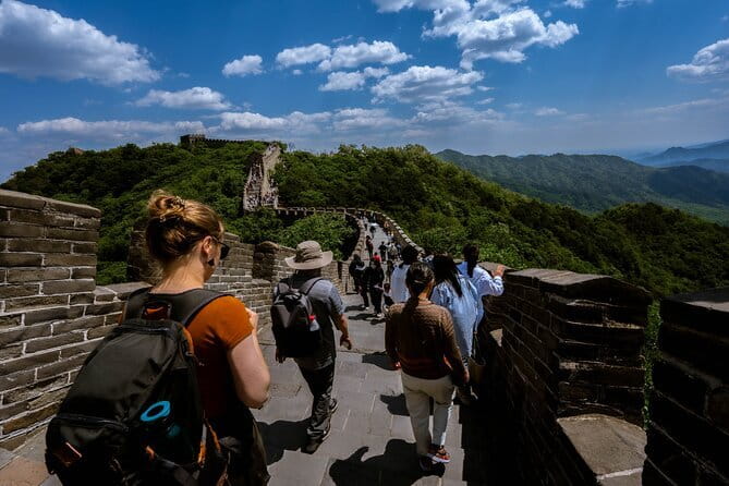 Private Tour to Mutianyu or Jinshanling Great Wall with Options - What the nine-hour day looks like