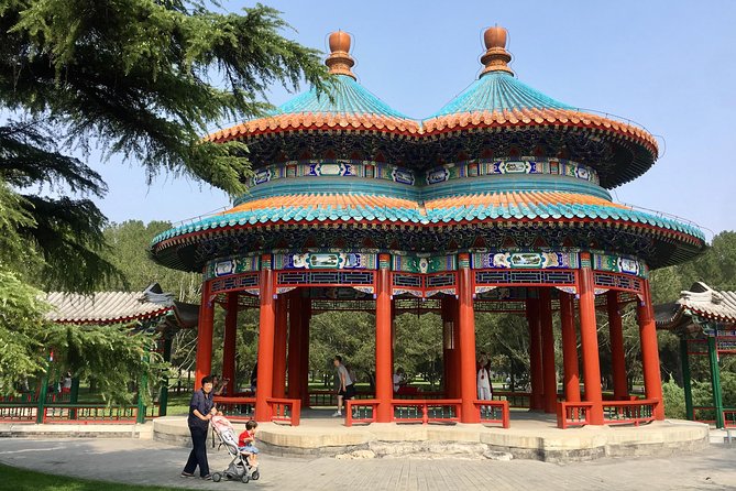 Private Tour to the Temple of Heaven and Tea tasting at the Maliandao Tea city - Tasting Five Chinese Teas
