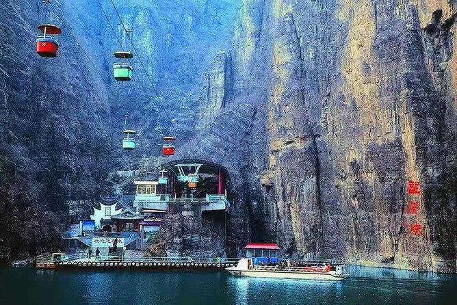 Private Transfer to Longqing Gorge and Guyaju Caves Excursion by English Driver - The two-hour ride to Longqing Gorge