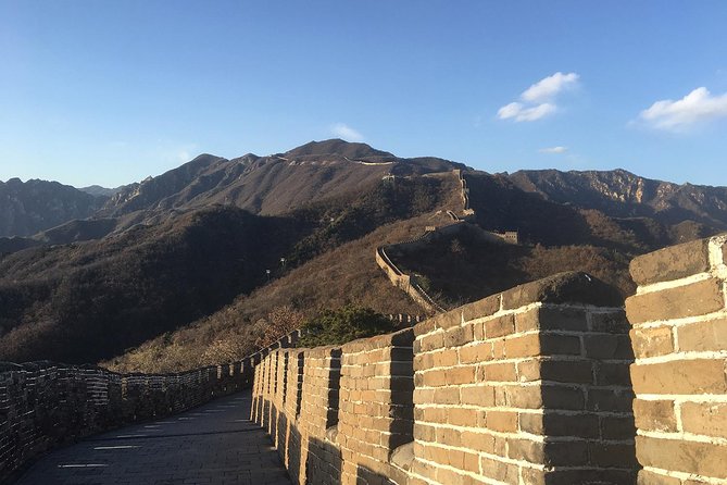 Private Transfer to Mutianyu Great Wall and Summer Palace with A Guide - The private format and who benefits most