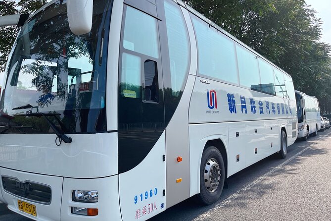 Return Bus to Badaling Great Wall - Who will enjoy this experience most