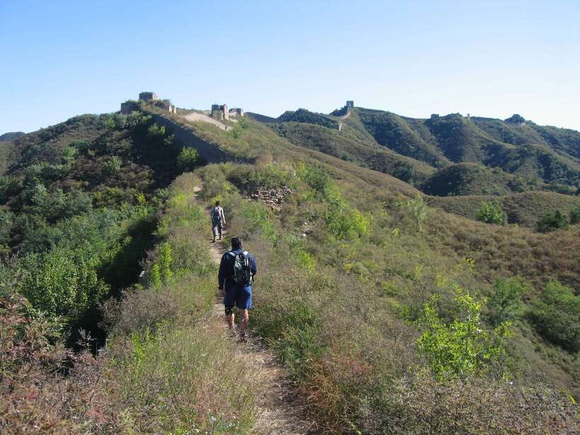 Self-guided challenging hiking from Jinshanling to Gubeikou - The climb to East-Five-Eye Watchtower