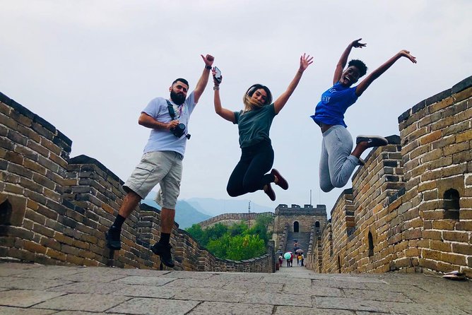 Skip-The-Line Uber Service to Great Wall of China - A direct ride from PEK Airport to Mutianyu