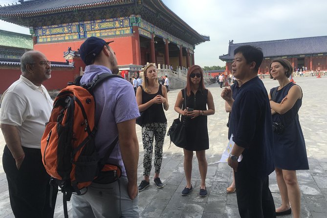 Temple of Heaven and Tai Chi Tour - The private guide and nearby Pearl Market option