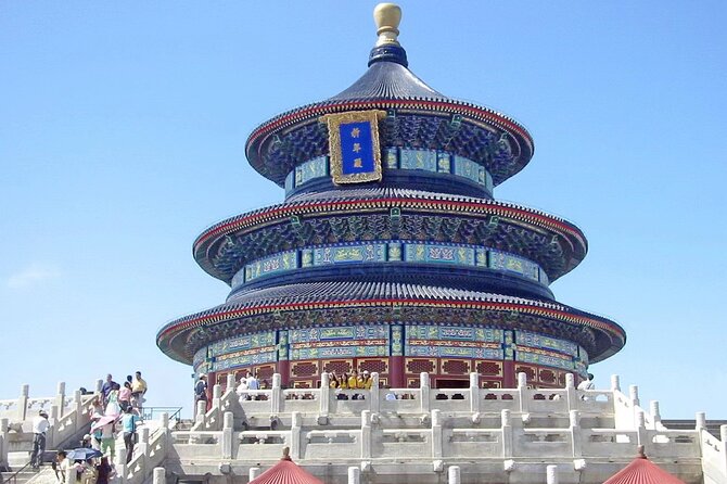 Temple of Heaven Walking Tour - Finding Roy Li’s guide at East Gate