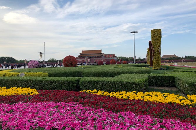 Tiananmen Square Tour - Qianmen Main Street and Beijing’s central axis