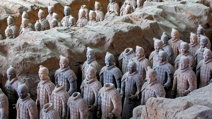 Xian: Bus Tour of Terracotta Warriors With Guide & Lunch - The 30-minute terracotta workshop stop